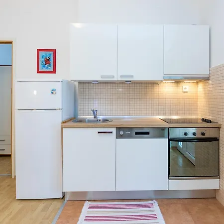 Apartmani Meriko Kastela Exterior photo